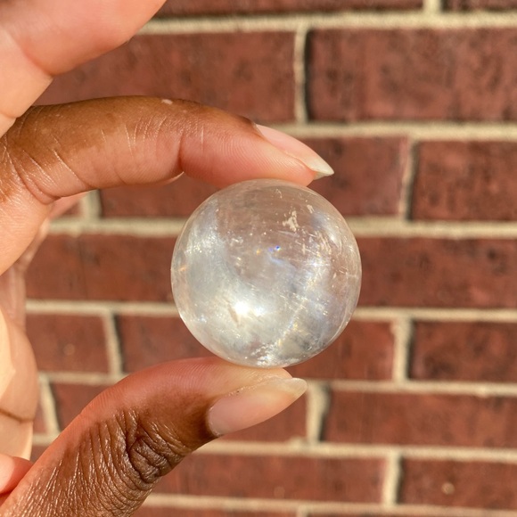 Optical Calcite Mini Sphere - Picture 1 of 8
